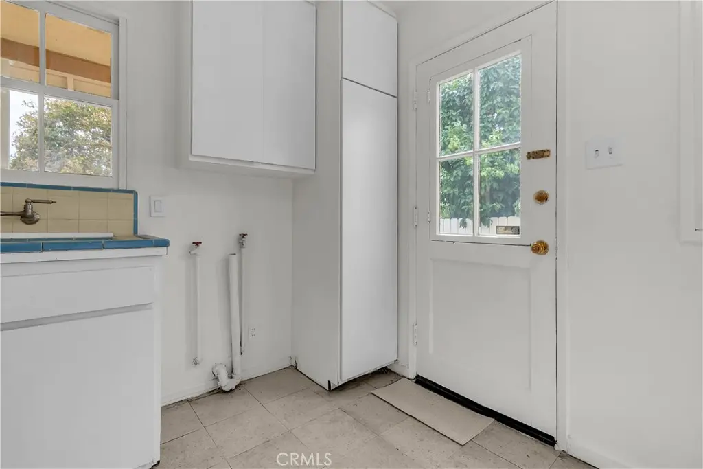 311 Saint Bonaventure St, Claremont
