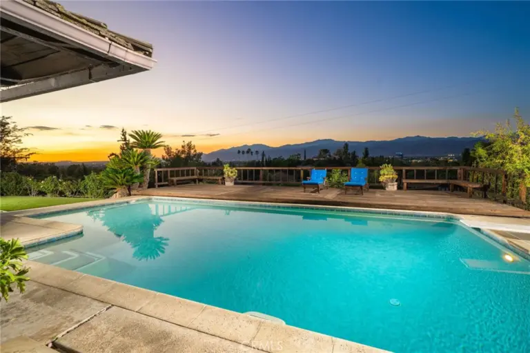 3147 E Los Cerillos Drive, West Covina