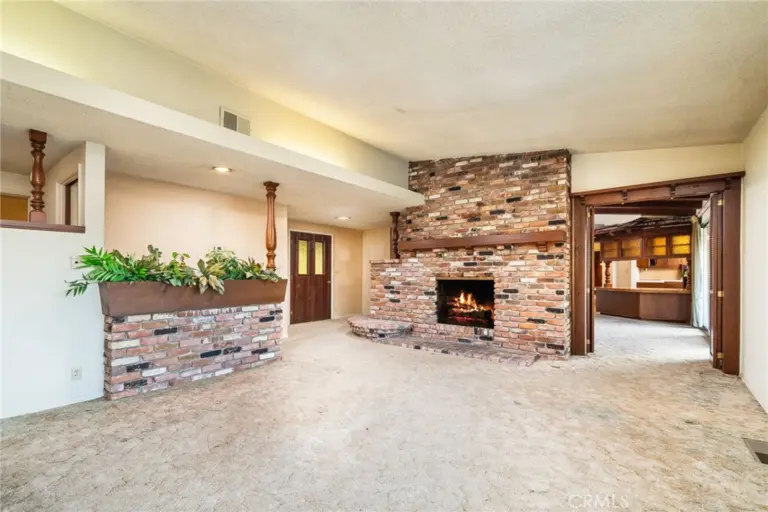 3147 E Los Cerillos Drive, West Covina