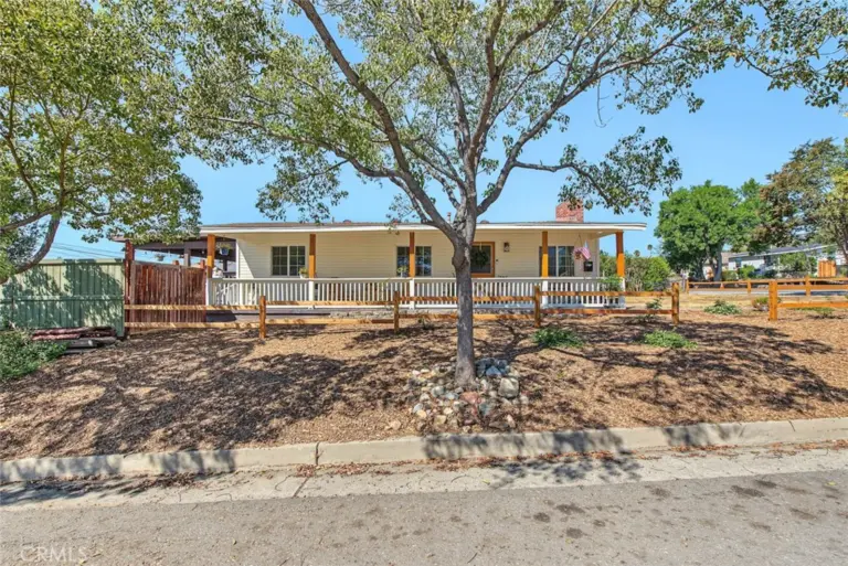 321 N Cataract, San Dimas