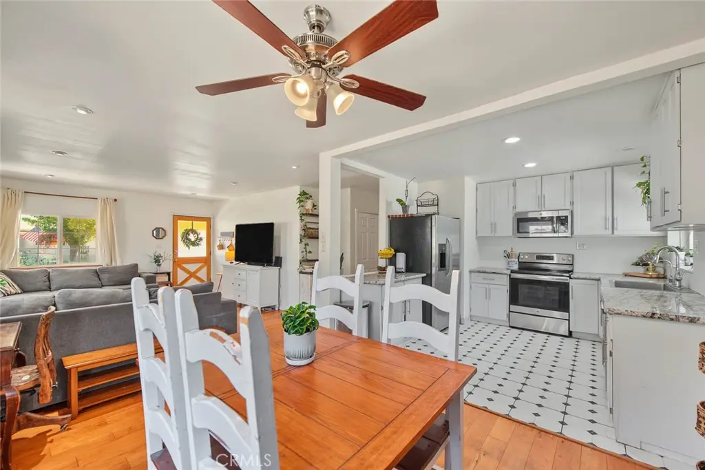 321 N Cataract, San Dimas