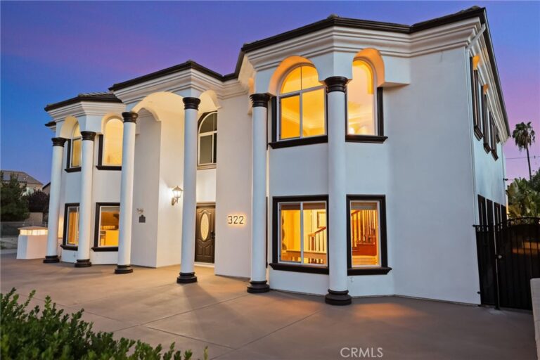 322 E 19th, Upland