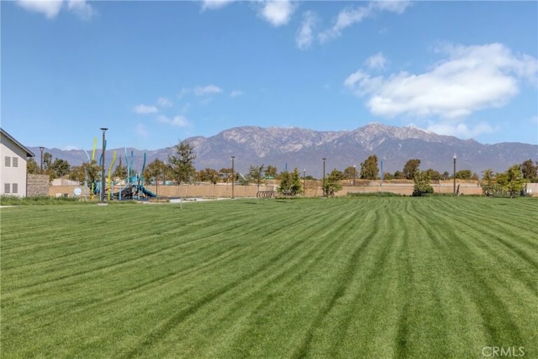 3395 East Emerald Drive, Ontario