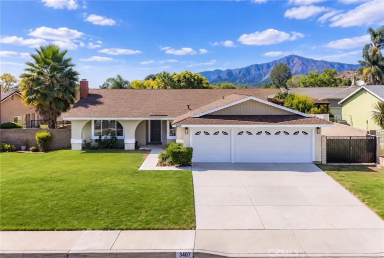 3407 Lucero, La Verne