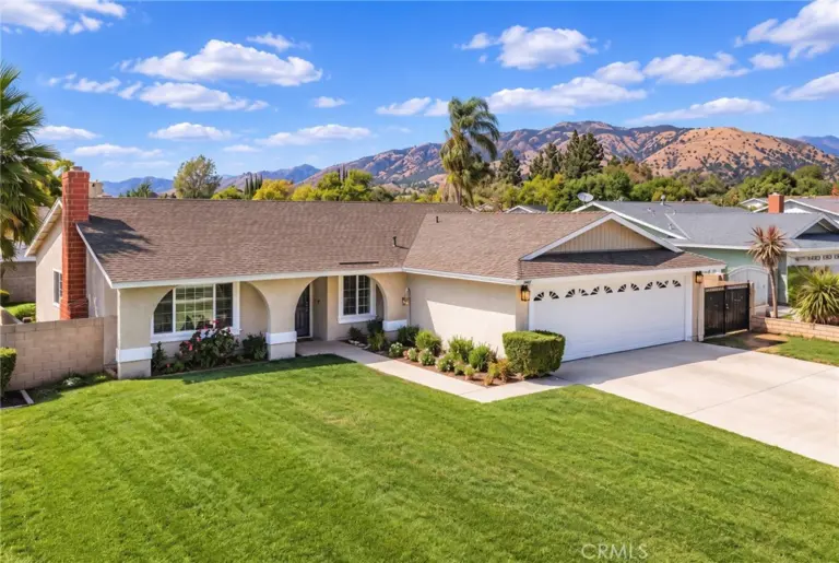 3407 Lucero, La Verne
