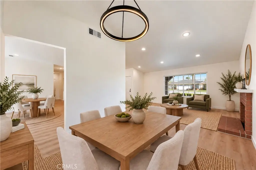 3407 Lucero, La Verne