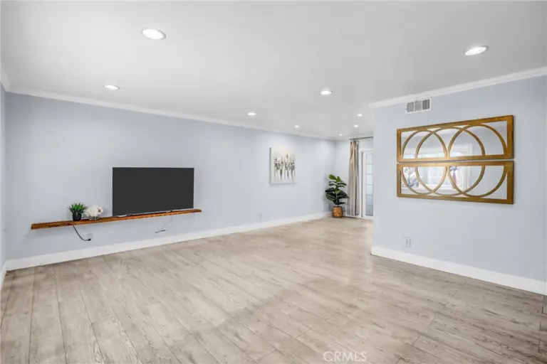 3426 S Hedgerow, West Covina