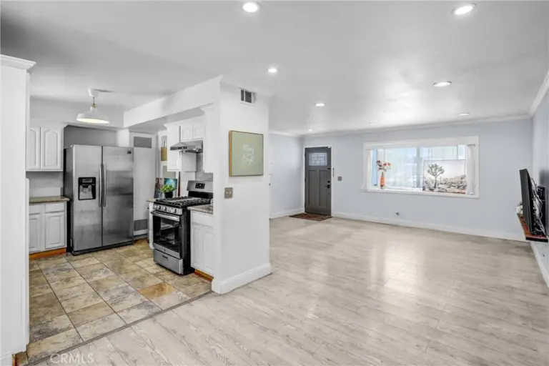 3426 S Hedgerow, West Covina