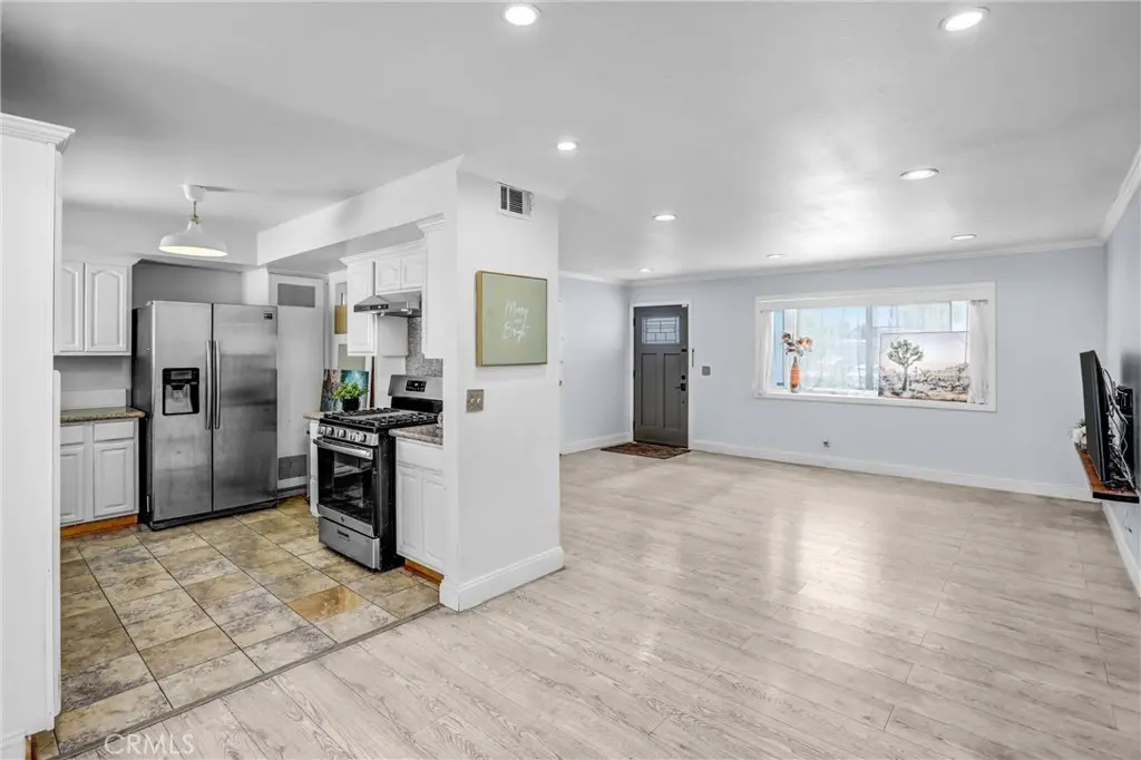 3426 S Hedgerow, West Covina