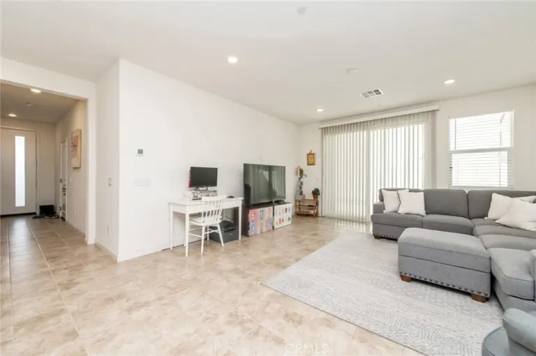 3675 S NEXA PASEO, Ontario