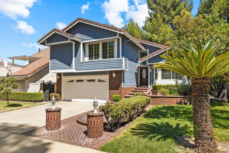 38 Deer Creek, Pomona