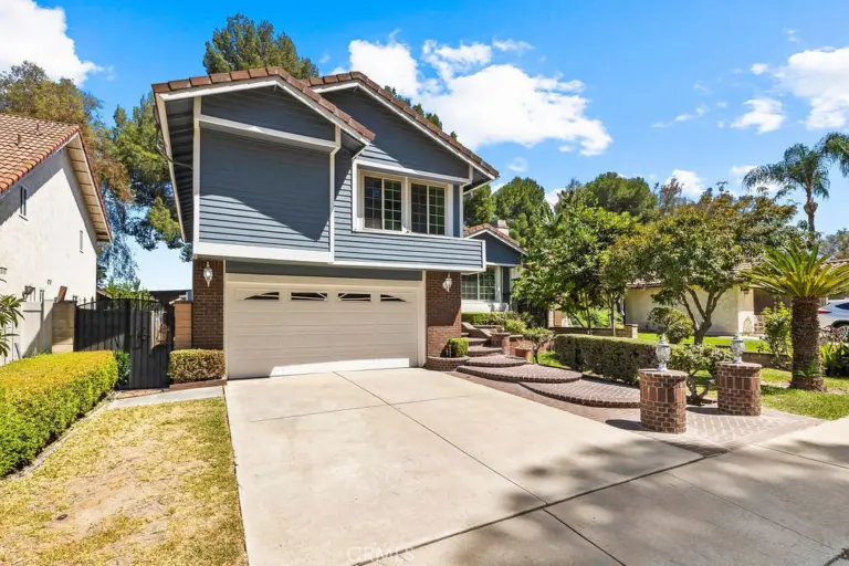 38 Deer Creek, Pomona