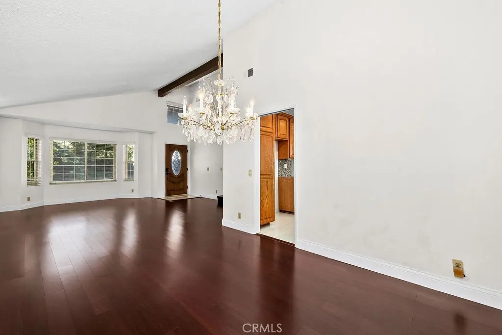 38 Deer Creek, Pomona