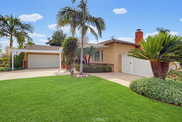 4009 Locust Street, Chino