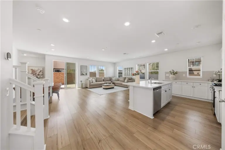4140 E. Avila Privado, Ontario