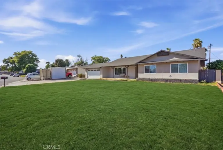 418 E Margarita Road, Rialto