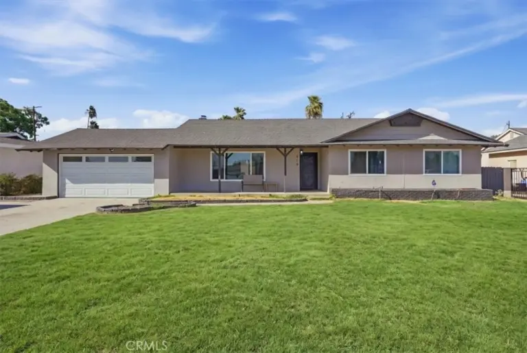 418 E Margarita Road, Rialto