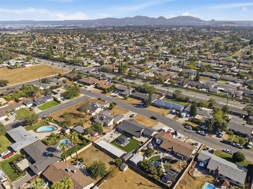 418 E Margarita Road, Rialto