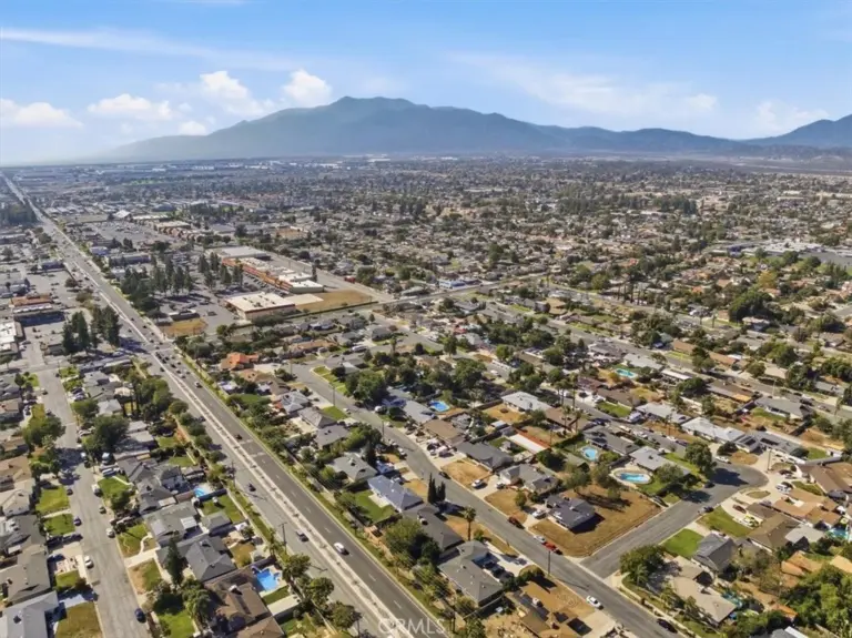 418 E Margarita Road, Rialto