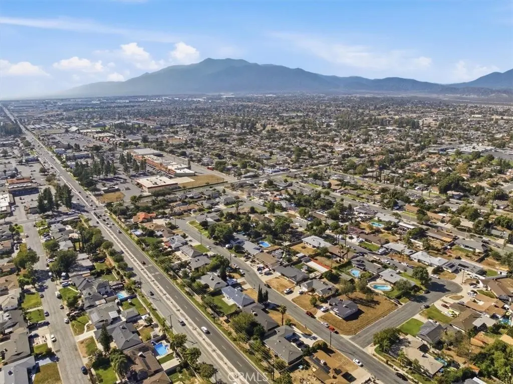 418 E Margarita Road, Rialto