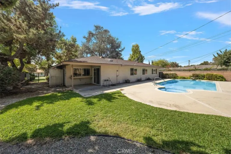 419 Greensboro Court, Claremont