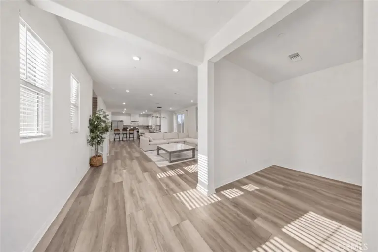 4335 S Amherst, Ontario