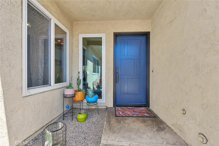 434 Champlain, Claremont