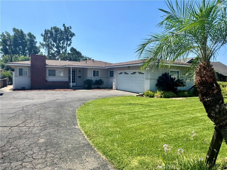 434 E Carroll, Glendora