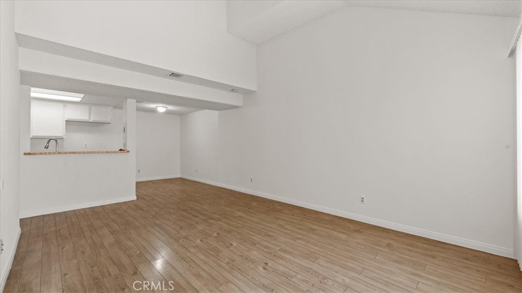 435 W 9th #B1, Upland