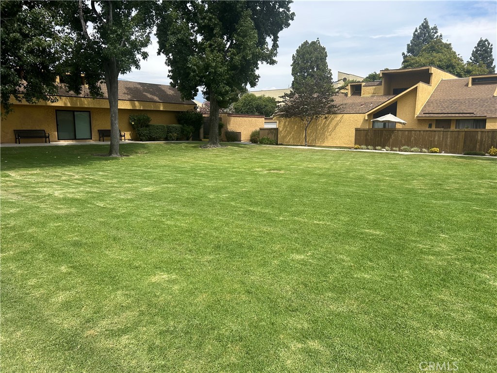 435 W 9th, Upland
