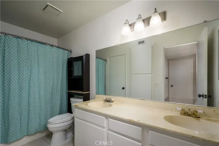 435 W 9th, Upland