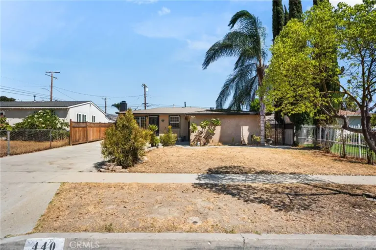 440 N Durrell Avenue, Azusa