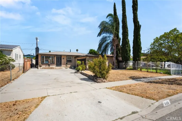 440 N Durrell Avenue, Azusa