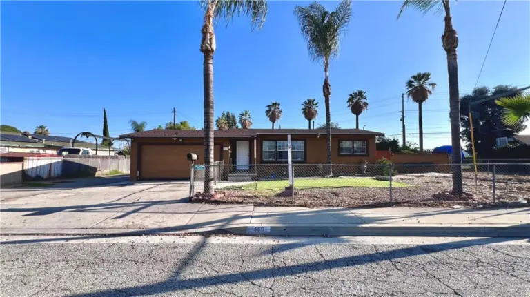 460 W Arrow, Pomona