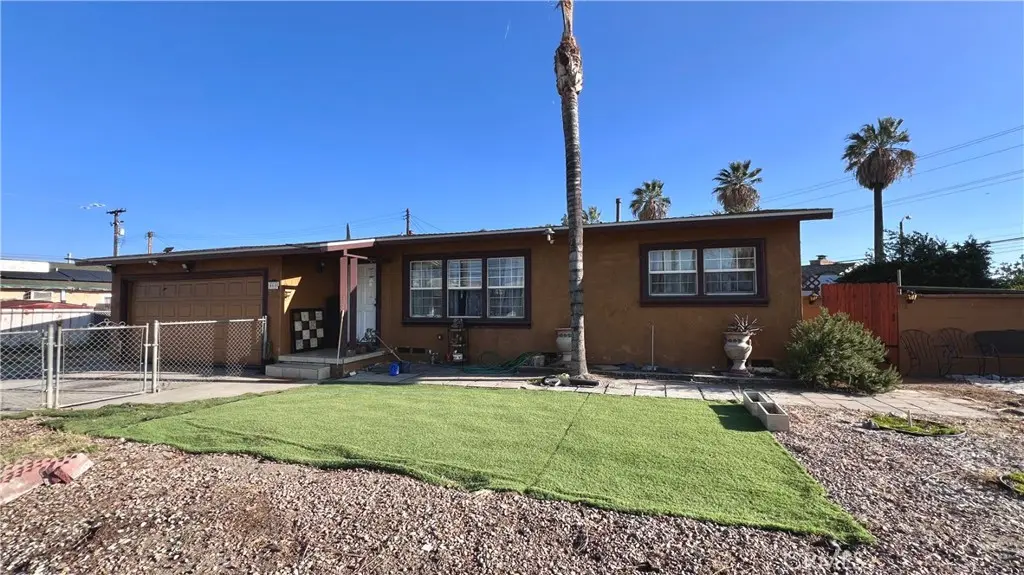 460 W Arrow, Pomona