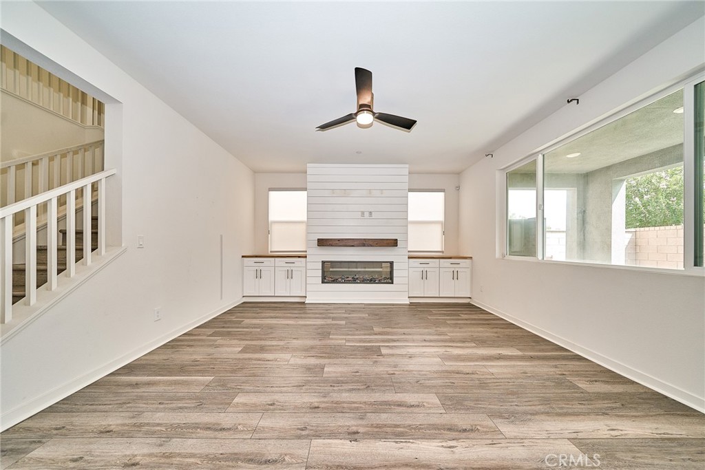 4785 S Mae, Ontario