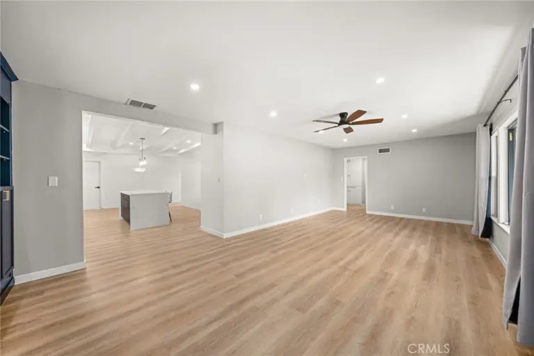 4805 N Vecino, Covina