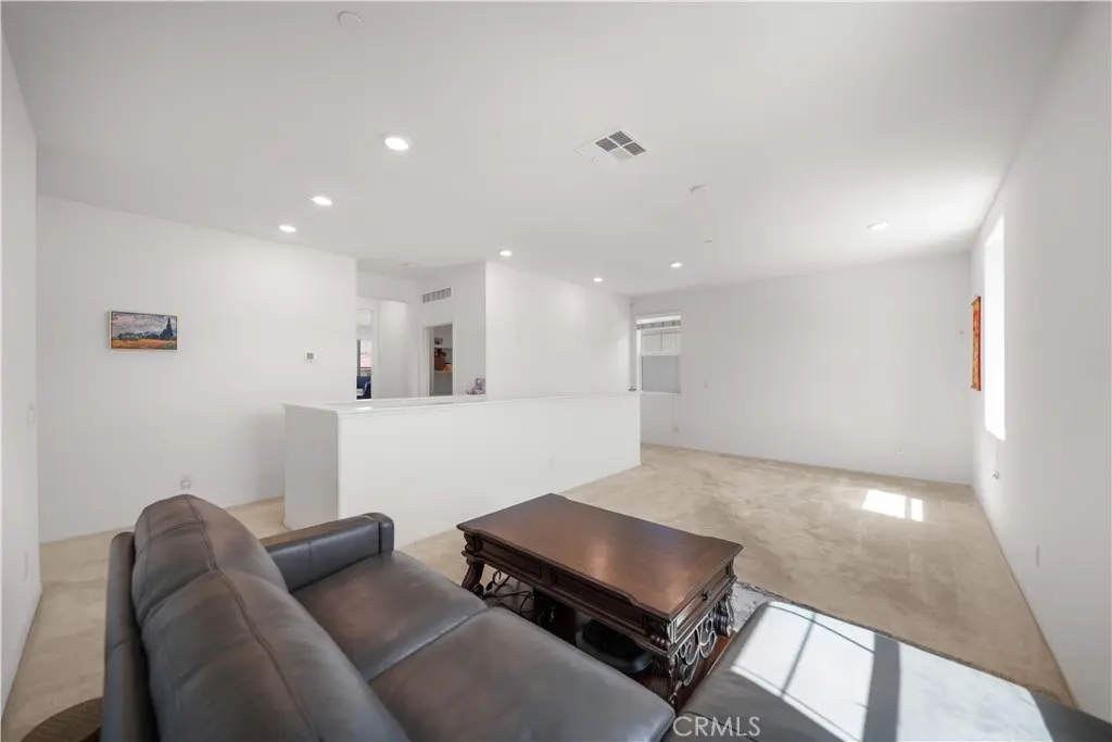 4846 S Wilson, Ontario