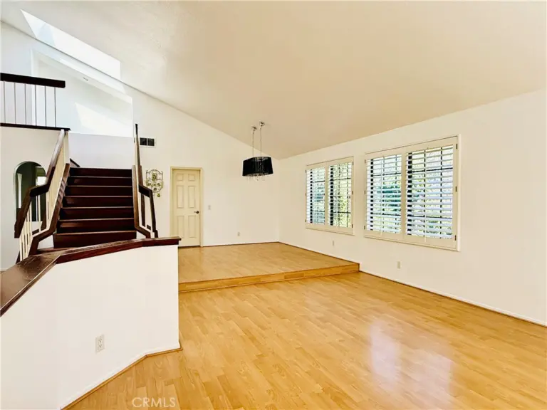 49 Westbrook, Pomona
