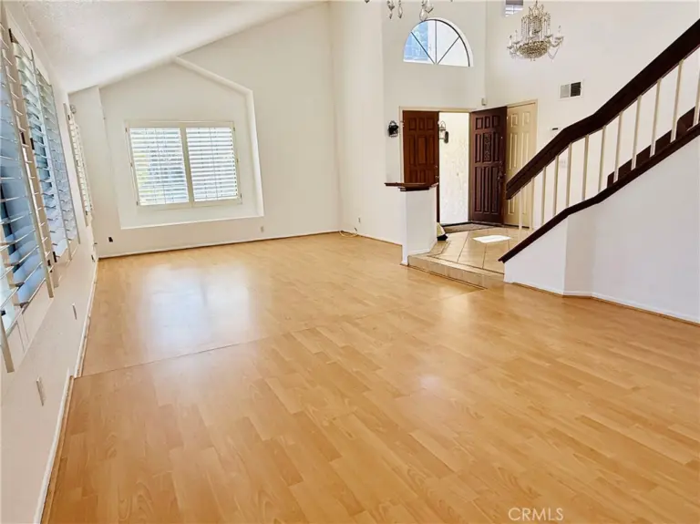 49 Westbrook, Pomona