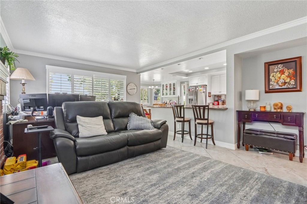 4914 Calle El Toro, La Verne