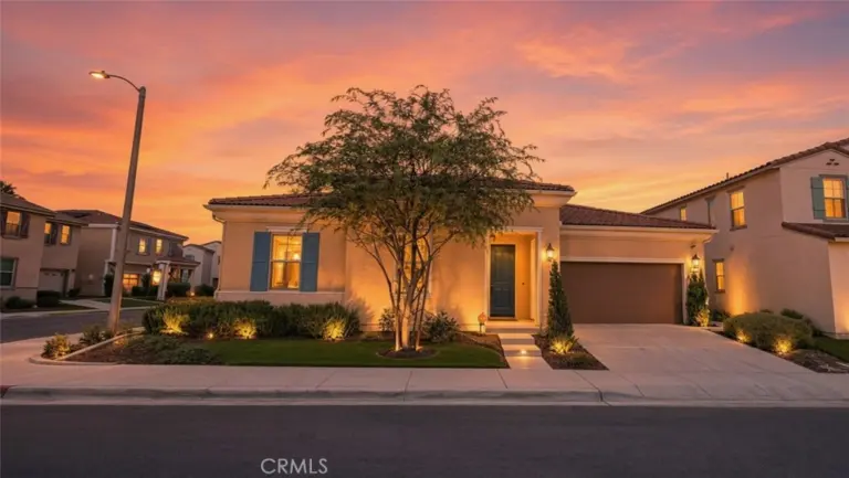 493 N Pinewood Avenue, Rialto