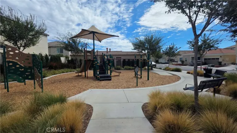 493 N Pinewood Avenue, Rialto