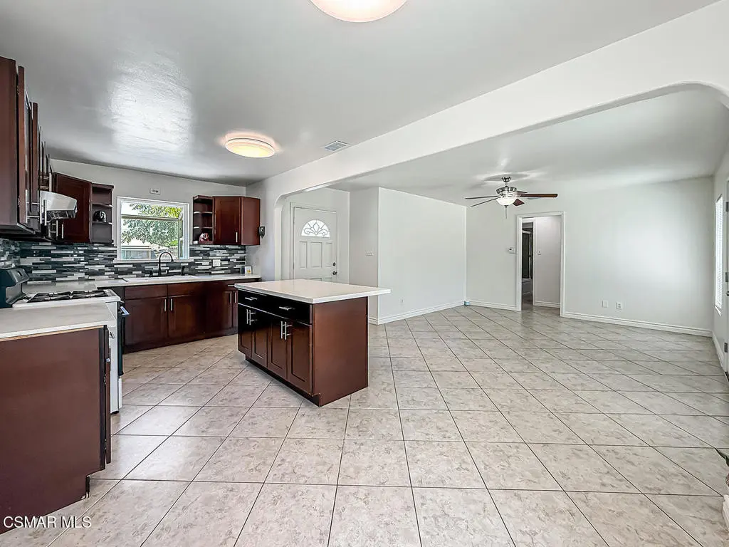 5238 N Calera Avenue, Covina