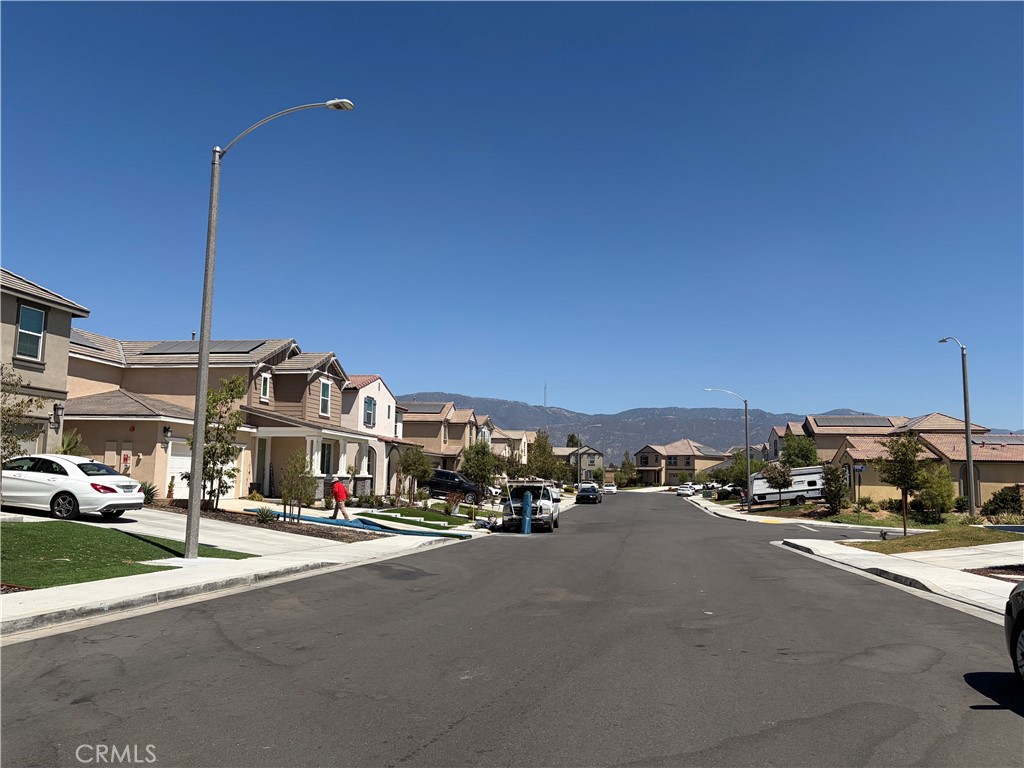 530 Cumberland Road, Rialto