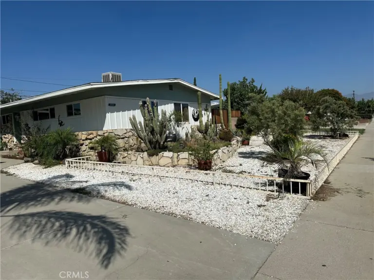550 N Willow, Rialto