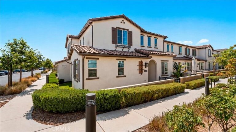 5604 Alta Mura way, Fontana