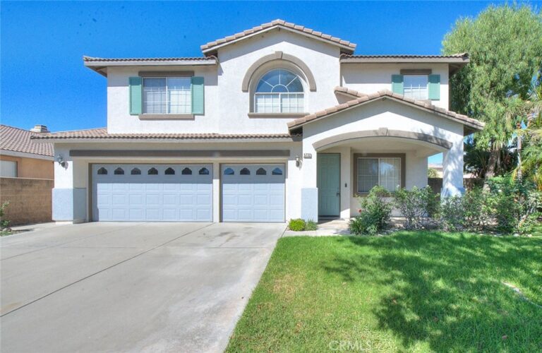 5732 Ridgemark, Fontana