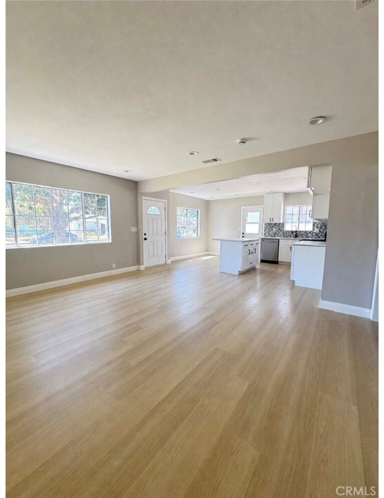 575 E Fernleaf, Pomona