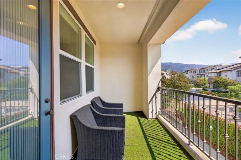 601 W Foothill Boulevard #71, Glendora